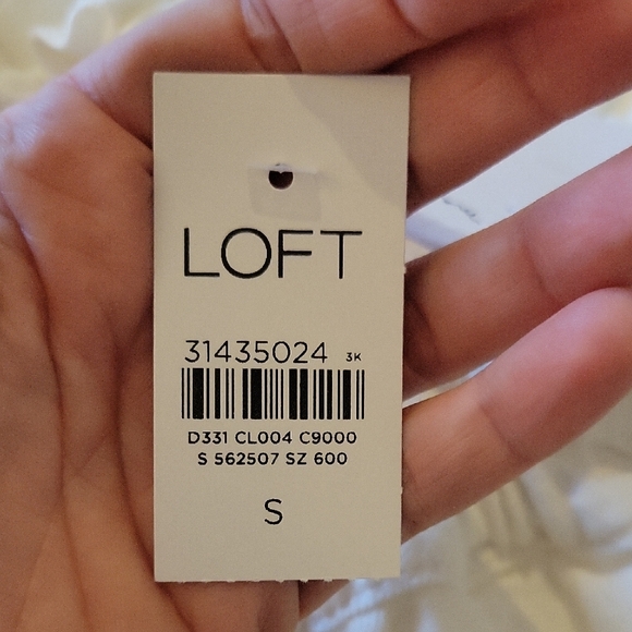 NWT LOFT High Waist White Shorts with Belt - Picture 8 of 11